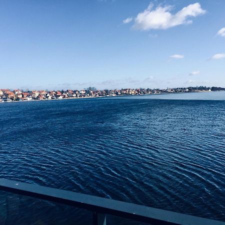 Hotel Mikolajki Leisure & Spa - Destigo Hotels Exterior foto View of the town from the ferry