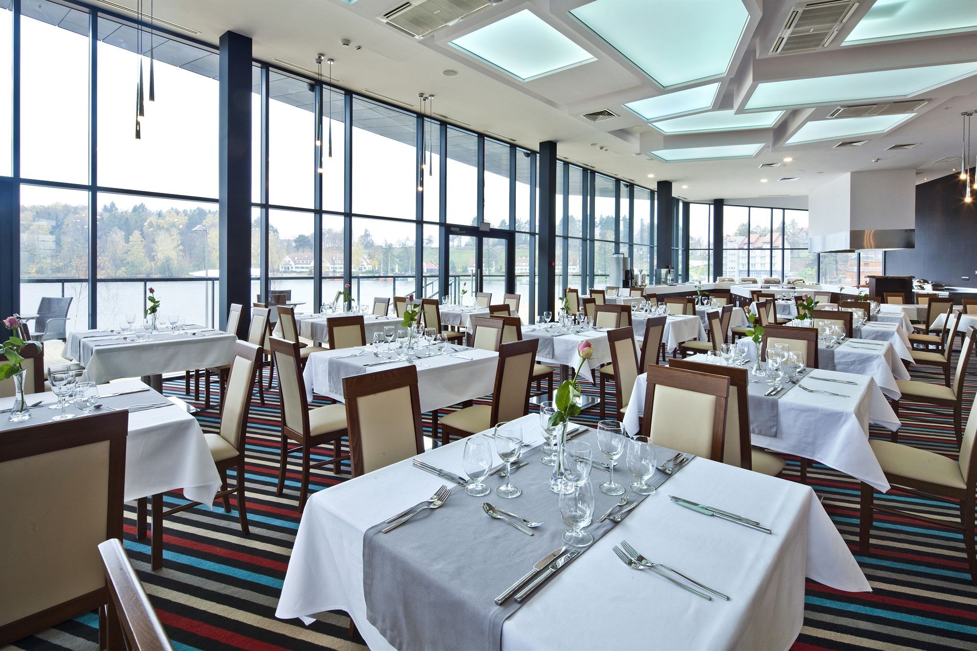 Hotel Mikolajki Leisure & Spa - Destigo Hotels Exterior foto The restaurant