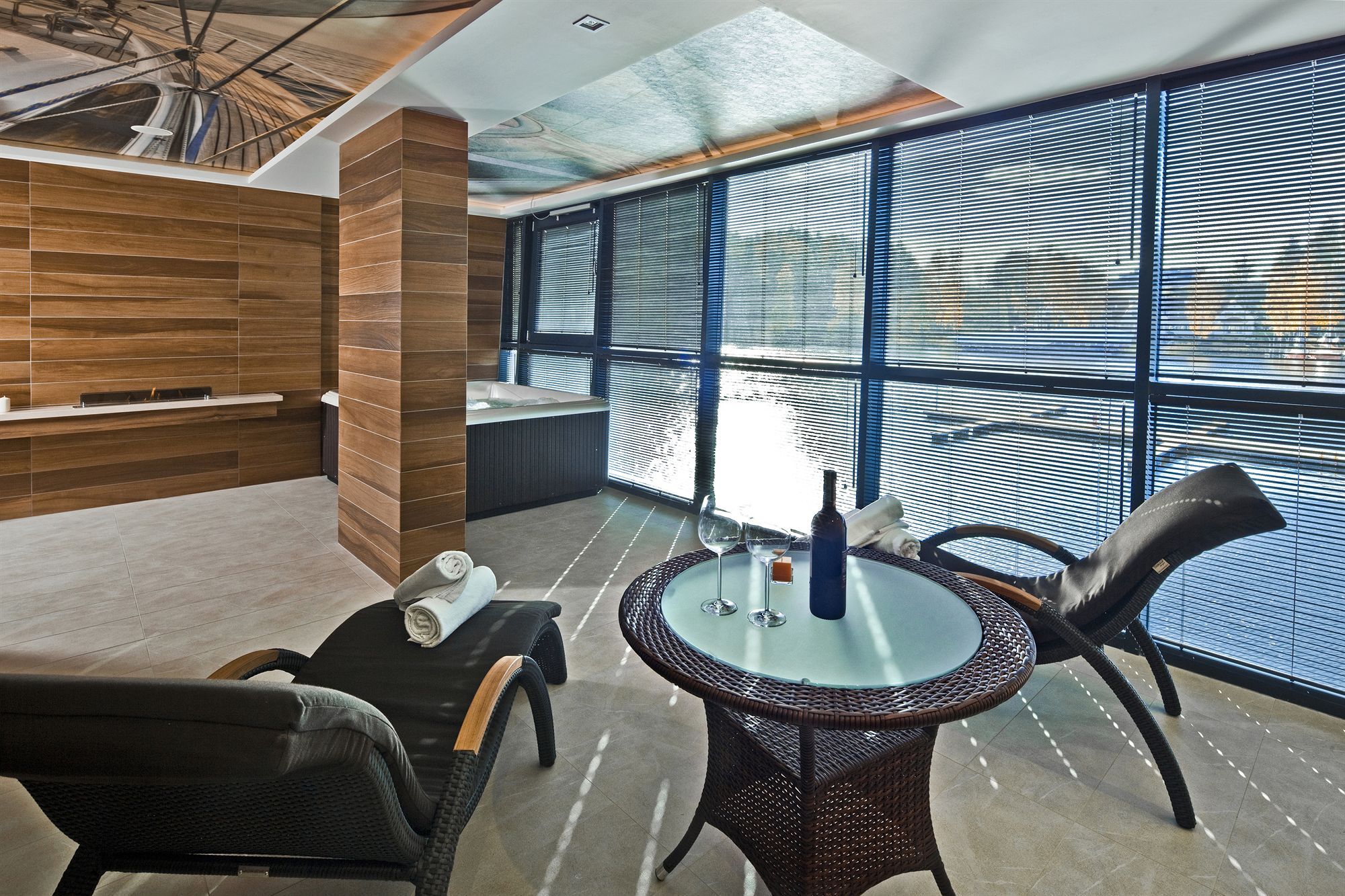 Hotel Mikolajki Leisure & Spa - Destigo Hotels Exterior foto A 3D rendering of a balcony